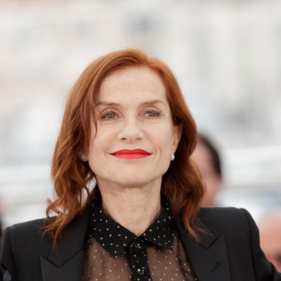 Isabelle Huppert au photocall du film Frankie lors du 72ème Festival International du film de Cannes. Le 21 mai 2019 © Jacovides-Moreau / Bestimage