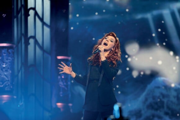 Exclusif - La chanteuse Anaïs Delva - Enregistrement de l'émission "On chante tous Disney" au Théâtre Mogador à Paris, qui sera diffusée le 13 décembre sur D8. Le 5 décembre 2013.