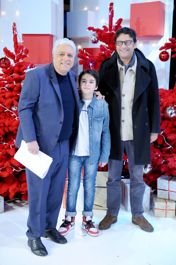 Exclusif - Enrico Macias, son fils Jean Claude Ghrenassia et son petit-fils Jeremie Ghrenassia - Enregistrement de l'émission "Vivement Dimanche" présentée par M.Drucker et diffusée le 24 novembre 2019 sur France 2. Le 9 novembre 2019 © Guillaume Gaffiot / Bestimage