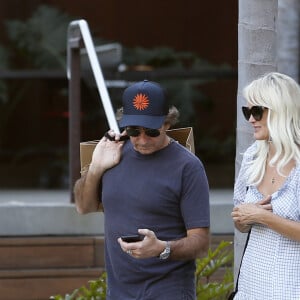 Laeticia Hallyday avec son ami Pierre Rambaldi à Los Angeles le 17 novembre 2019.