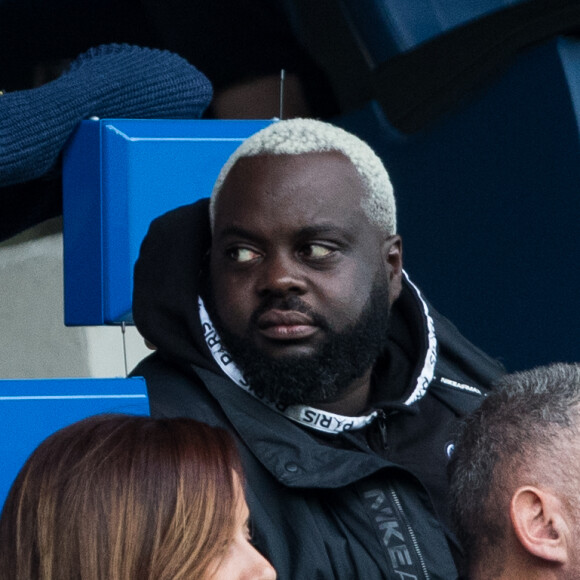 Issa Doumbia dans les tribunes lors du match de Ligue 1 "PSG - Angers (4-0)" au Parc des Princes à Paris, le 5 octobre 2019. © Cyril Moreau/Bestimage