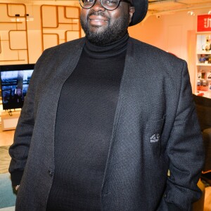 Issa Doumbia - Soirée d'inauguration de la boutique Orange Opéra à Paris, le 7 novembre 2016. © Coadic Guirec/Bestimage