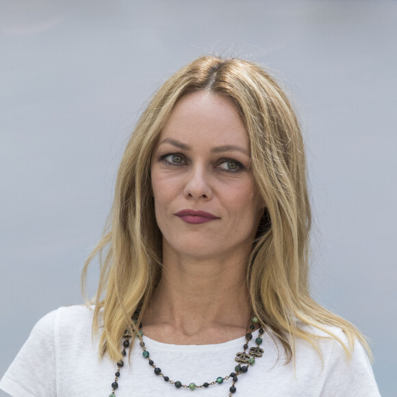 Vanessa Paradis - Photocall du 2ème défilé de mode "Chanel", collection Haute-Couture automne-hiver 2018/2019, à Paris. Le 3 juillet 2018 © Olivier Borde / Bestimage