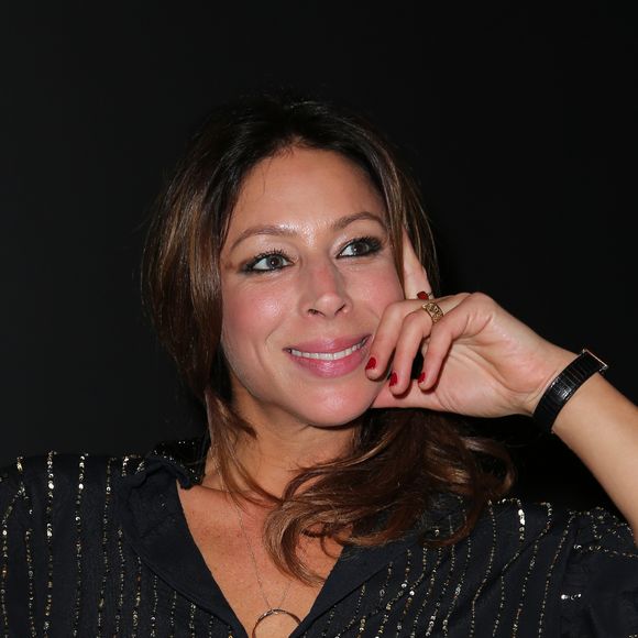 Exclusif - La chanteuse Rose et Bruno Guglielmi chantent pour l'association caritative "Action Enfance", à la boutique Poiray à Paris, le 24 novembre 2016. © Marc Ausset-Lacroix/Bestimage