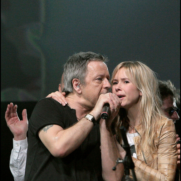 Renaud et Romane Serda- Concert Libertad au Zénith de Rouen, le 23 février 2006. 