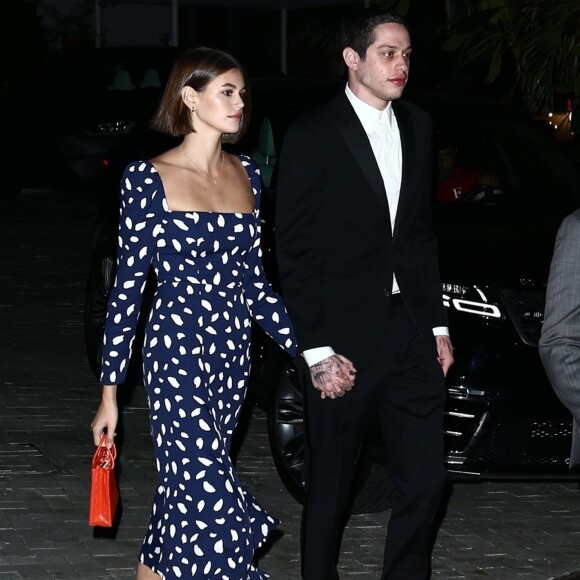 Kaia Gerber et son petit ami Pete Davidson ont assisté à la fête de mariage d'un couple d'amis. Miami, le 23 novembre 2019.