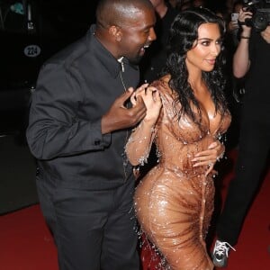 Kim Kardashian et son mari Kanye West rentrent à l'hôtel "The Mark" après la 71ème édition du MET Gala (Met Ball, Costume Institute Benefit) à New York, le 6 mai 2019