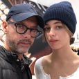 Maurice Barthélemy pose avec sa fille Tess, née de sa relation avec Judith Godrèche. Photo publiée sur Instagram le 26 novembre 2019.