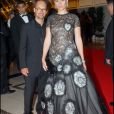 Judith Godrèche et Maurice Barthélemy lors du dîner d'ouverture du 60e Festival de Cannes le 16 mai 2007.