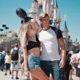 Hillary des "Ch'tis" avec Giovanni, à Disneyland Paris, le 5 août 2018