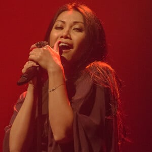 Anggun en concert au théâtre du casino Barrière à Lille, le 1er avril 2017. © Stéphane Vansteenkiste/Bestimage