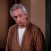 Larry Hankin, interpréte de Mr Heckles, voisin irritant dans Friends (Saison 1).