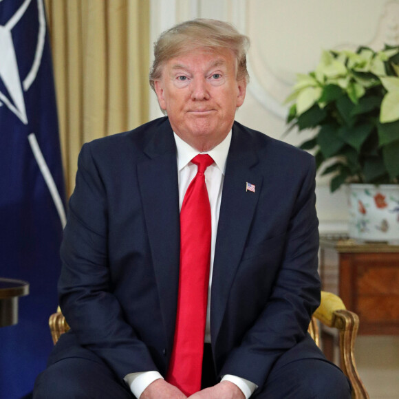 Le président des Etats-Unis Donald Trump en meeting avec le secrétaire général de l'OTAN Jens Stoltenberg à la Winfield House, la résidence de l'ambassadeur américain à Londres, à l'occasion des 70 ans de l'organisation. Le 3 décembre 2019