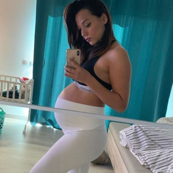 Barbara Lune annonce être enceinte, sur Instagram le 24 novembre 2019.
