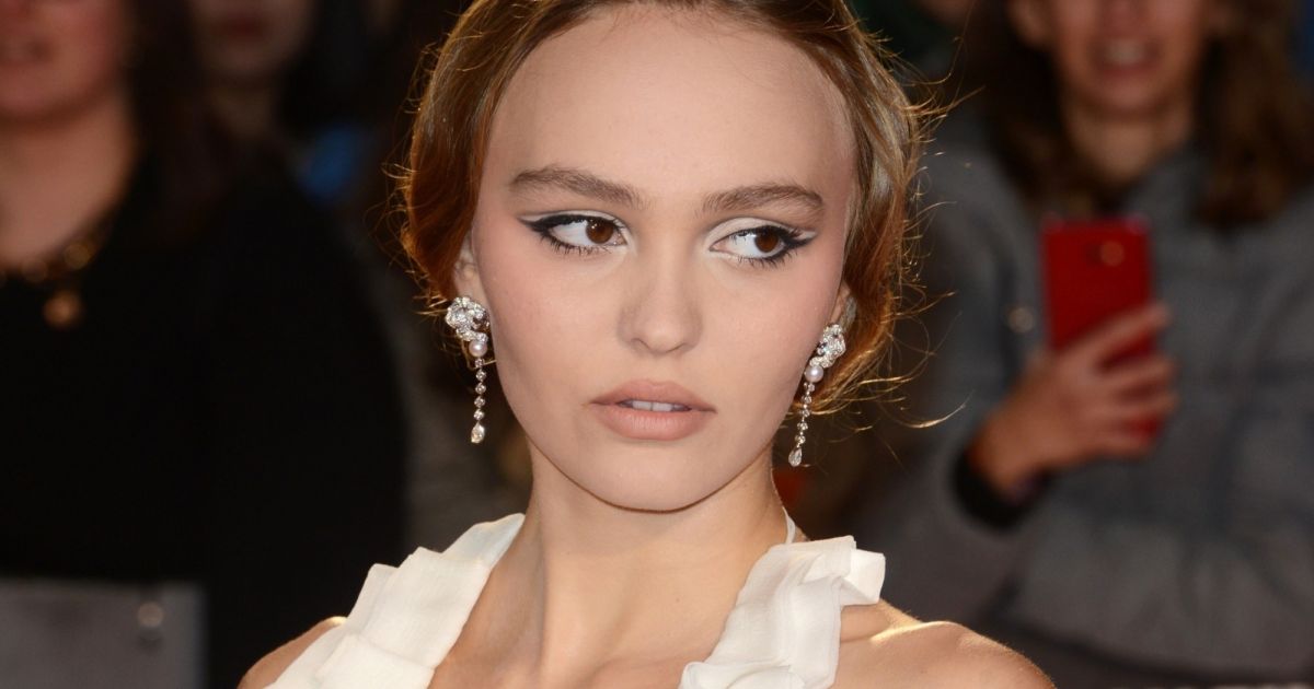 Lily-Rose Depp à la première du film Netflix's The King lors de la