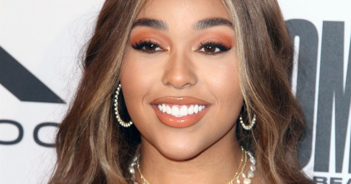 Jordyn Woods lors de la soirée The UOMA Summer House à Beverly Hills