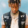 L'artiste Juice Wrld est décédé subitement à l'âge de 21 ans, le 8 décembre 2019, succombant à un malaise cardiaque.