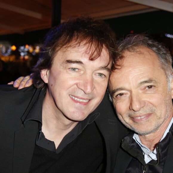 Cali, Jean-Maurice Belayche (producteur) - Soirée hommage à Jean-Pierre Mocky "70 ans de cinéma" à la brasserie "Les Deux Magots" à Paris. Le 9 décembre 2019 © Christophe Aubert via Bestimage