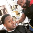 Jaleel White chez le barbier, le 31 octobre 2019, sur Instagram