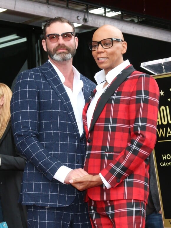 RuPaul et son mari Georges LeBar - RuPaul reçoit son étoile sur le "Walk of Fame" à Los Angeles le 16 mars 2018.