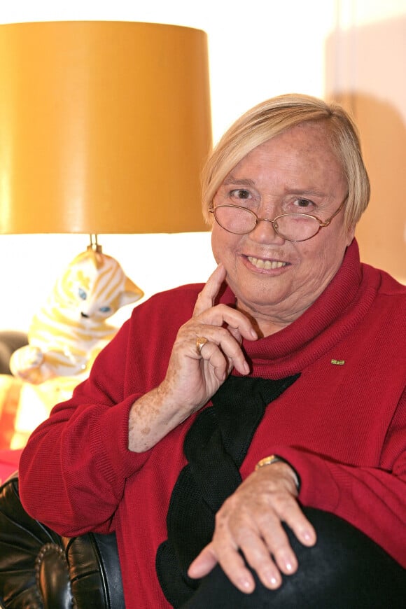 Nicole de Buron en décembre 2005 à Paris. L'auteure de Sainte Chérie est décédée en décembre 2019 à 90 ans.