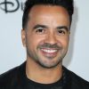 Luis Fonsi - Les célébrités arrivent au "Mickey's 90th Spectacular" à Los Angeles le 6 octobre 2018.