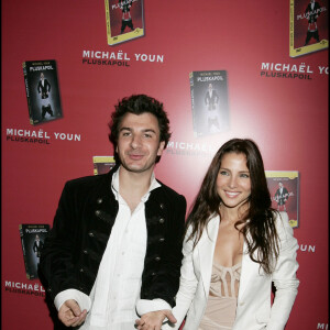 Michaël Youn et Elsa Pataky - Lancement du DVD de Michaël Youn "Pluskapoil" le 2 novembre 2005 à Paris.