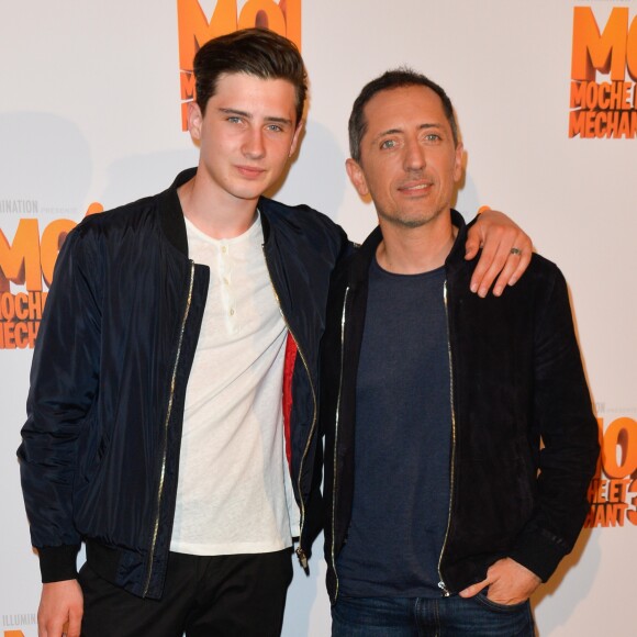 Noé et Gad Elmaleh à l'avant-première du film d'animation "Moi Moche et Méchant 3" au cinéma Gaumont Champs-Elysées Marignan à Paris, France, le 27 juin 2017. © Coadic Guirec/Bestimage