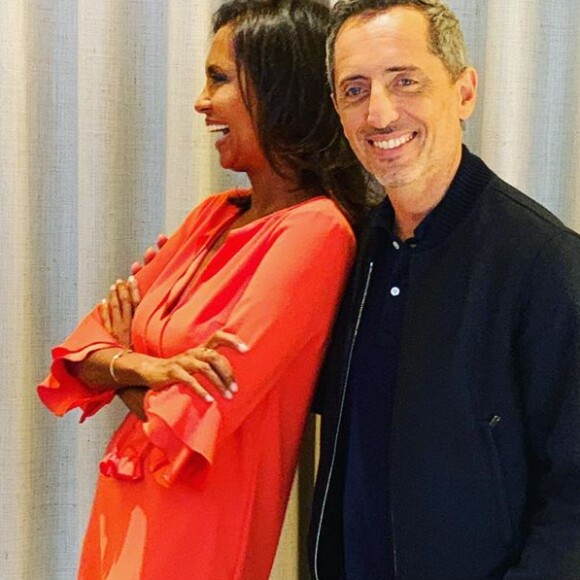 Gad Elmaleh et Karine Le Marchand lors du tournage de l'émission "Une ambition intime" diffusée le 16 décembre 2019 sur M6.