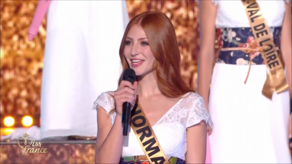 Miss Normandie : Marine Clautour - Élection de Miss France 2020 sur TF1, le 14 décembre 2019.