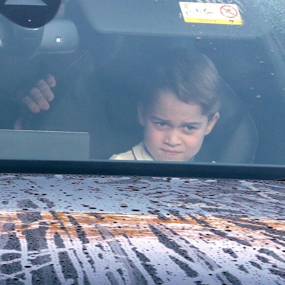 Le prince William et son fils George - La famille royale arrive au palais de Buckingham pour le traditionnel déjeuner de Noël de la reine Elizabeth, le 18 décembre 2019.