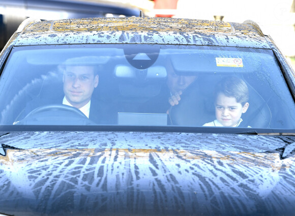 Le prince William et son fils George - La famille royale arrive au palais de Buckingham pour le traditionnel déjeuner de Noël de la reine Elizabeth, le 18 décembre 2019.