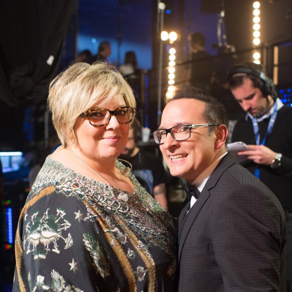 Exclusif  - Laurence Boccolini et Jean-Marc Généreux - Backstage - Enregistrement de l'émission "Tout le monde chante contre le cancer...10 ans" au Zénith à Paris, qui sera diffusée sur W9 le 16 décembre. Le 1er décembre 2015 © Corleone-Moreau / Bestimage