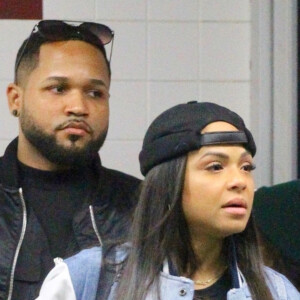 Exclusif - Christina Milian, enceinte, quitte la patinoire Northridge Skateland à Los Angeles, le 21 décembre 2019.