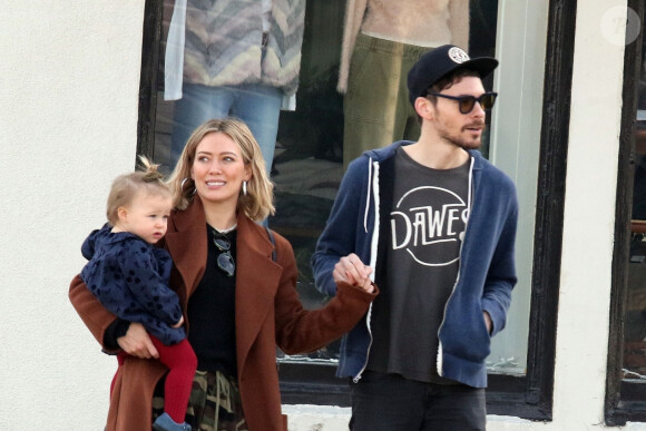 Exclusif - Hilary Duff avec son compagnon Matthew Koma et sa fille Banks à Los Angeles, le 11 décembre 2019