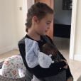 Les enfants de Hugo et Marine Lloris, Anna-Rose (9 ans) et Léandro (1 mois). Octobre 2019.