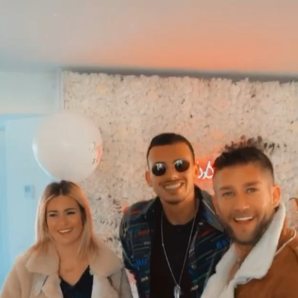 Jessica Thivenin fête son anniversaire à Marseille le 26 décembre 2019 sur Instagram.