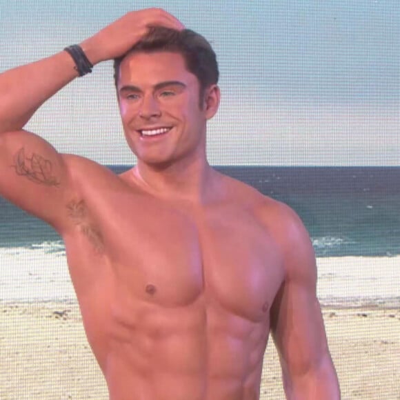 Zac Effron compare ses abdominaux à ceux de sa statue en cire sur le plateau de l'émission télévisée the Ellen Show. Il n'a jamais été au musée Madame Thussauds pour regarder la statue en cire du personnage qu'il interprète dans le film Alerte à Malibu donc l'animatrice Ellen DeGeneres l'a fait parvenir sur le plateau de son émission. Il est revenu sur sa transformation physique pour ce rôle, très controversé, il interprète un tueur en série ultra sexy.