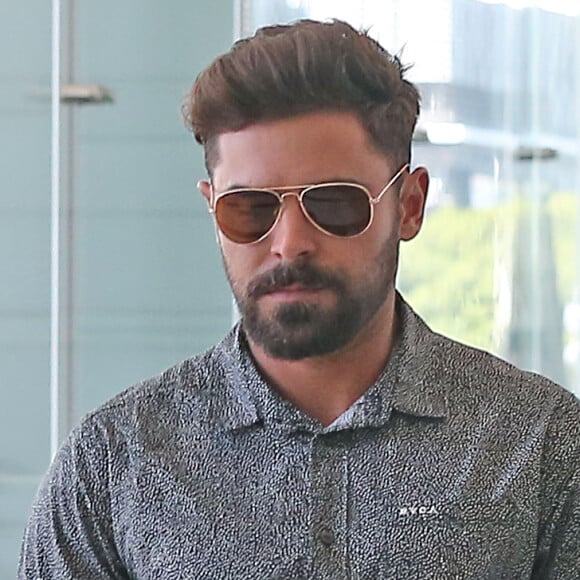 Exclusif - Zac Efron arrive à une réunion de travail à Beverly Hills, Los Angeles, Californie, États-Unis, le 9 octobre 2018.