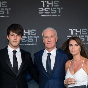 Didier Deschamps, sa femme Claude et leur fils Dylan - Les célébrités arrivent à la cérémonie des Trophées Fifa 2018 au Royal Festival Hall à Londres, Royaume Uni, le 25 septembre 2018. © Cyril Moreau/Bestimage