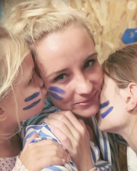 Elodie Gossuin avec ses filles, sur Instagram, le 13 octobre 2019