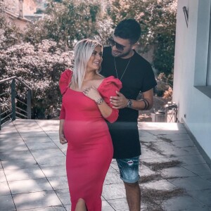Kevin Guedj avec Carla, enceinte et sublime en robe, le 7 septembre 2019, sur Instagram