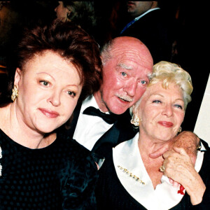 Régine, Eddie Barclay et Line Renaud en 1995