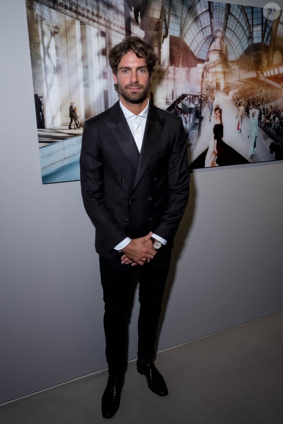 Exclusif - Tom Leeb - Vernissage de l'exposition de photographies et signature du livre de Simon Procter "Lagerfeld : The Chanel Shows" en hommage à Karl Lagerfeld édité par Rizzoli au Royal Monceau Raffles Paris Art Photo Expo Production à Paris le 26 septembre 2019.