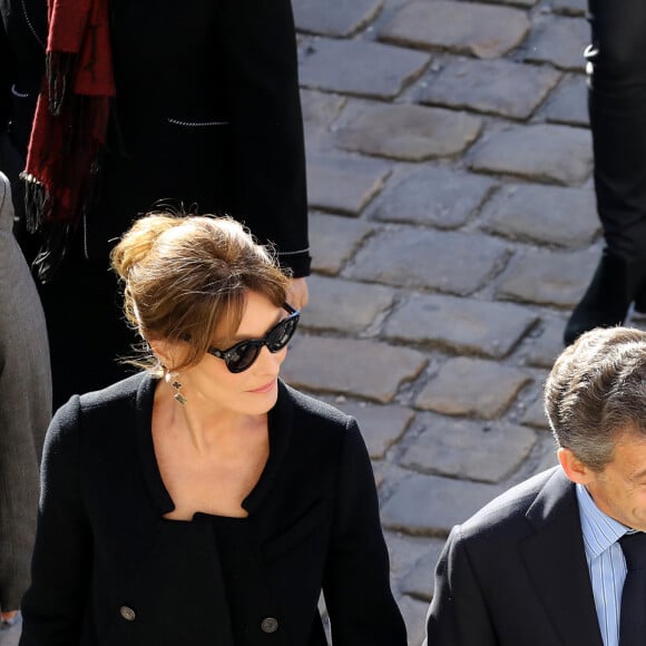 Carla Bruni Sarkozy et Nicolas Sarkozy - Arrivées à l'hommage national à Charles Aznavour à l'Hôtel des Invalides à Paris. Le 5 octobre 2018 © Jacovides-Moreau / Bestimage