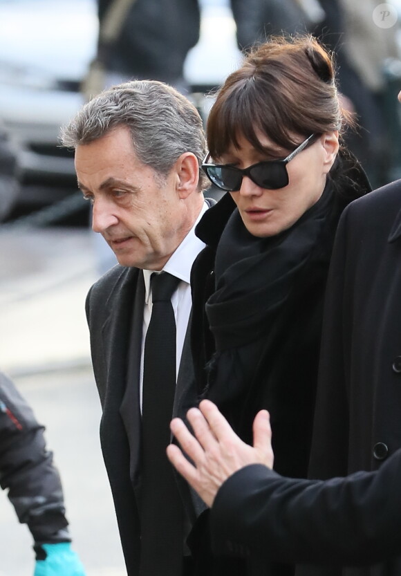 Nicolas Sarkozy, Carla Bruni-Sarkozy - Obsèques de Andrée Sarkozy (mère de N.Sarkozy), dite Dadue née Andrée Mallah, en l'église Saint-Jean-Baptiste à Neuilly-Sur-Seine. Le 18 décembre 2017