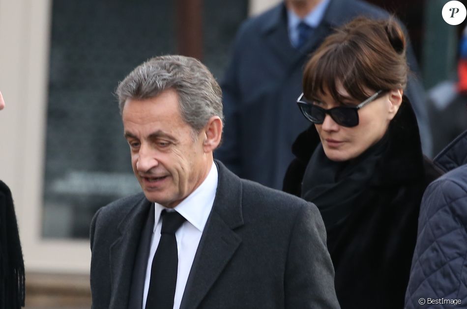 Nicolas Sarkozy et sa femme Carla Bruni Sarkozy - Obsèques de Andrée Sarkozy (mère de N.Sarkozy), dite Dadue née Andrée Mallah, en l&#039;église Saint-Jean-Baptiste à Neuilly-Sur-Seine. Le 18 décembre 2017
