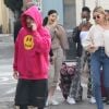 Justin Bieber et sa femme Hailey Bieber Baldwin sont allés prendre le petit déjeuner en amoureux à Beverly Hills, Los Angeles, le 11 janvier 2020.
