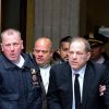Harvey Weinstein à la sortie du tribunal à New York le premier jour de son procès pour agression sexuelle le 6 janvier 2020.