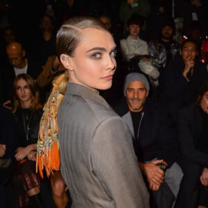 Cara Delevingne - Front row du défilé de mode Homme automne-hiver 2020/2021 " Dior Homme " lors de la fashion week à Paris. Le 17 janvier 2020 © Veeren - Christophe Clovis / Bestimage